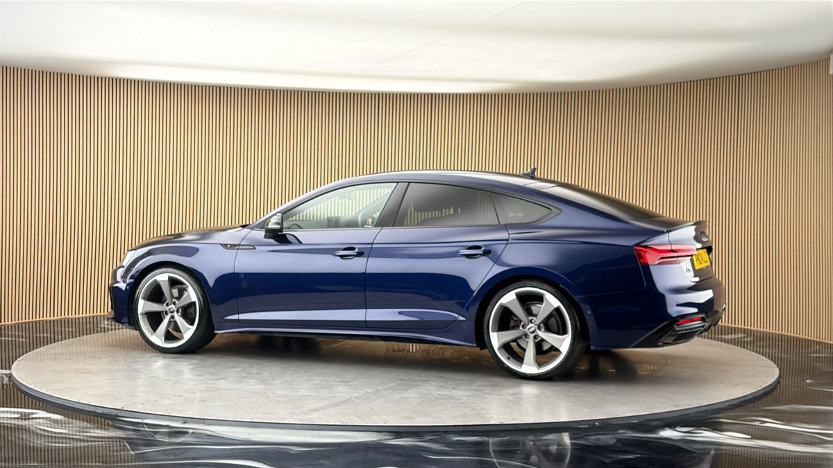 More views of Audi A5