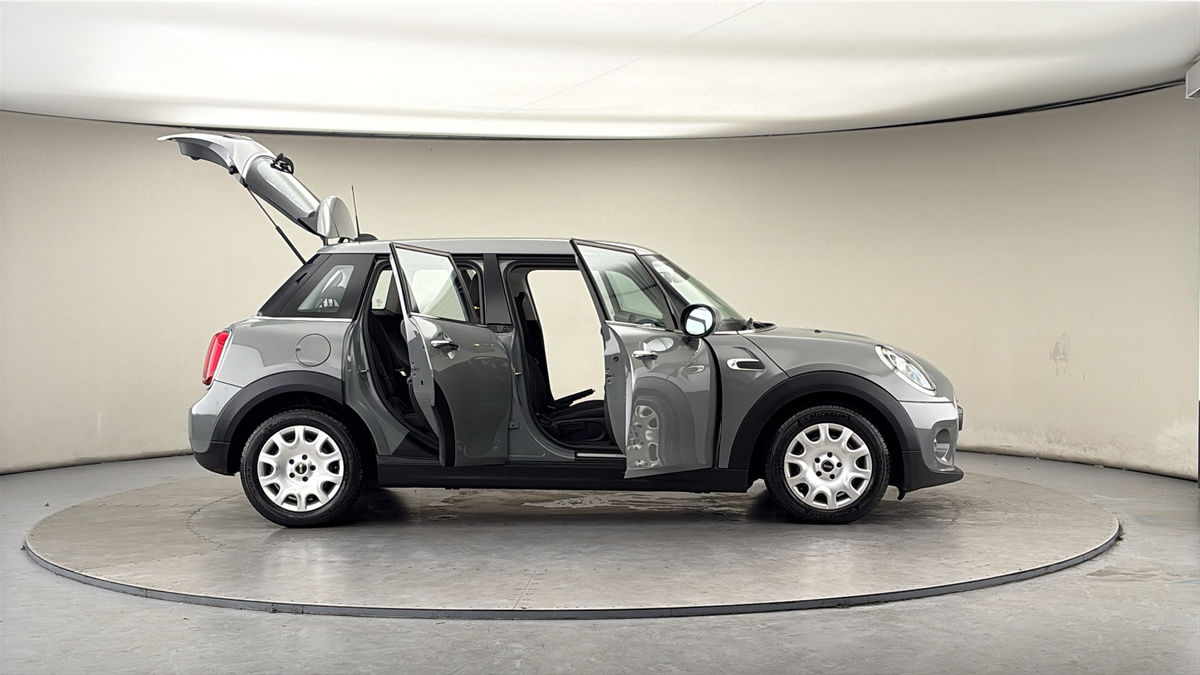 More views of MINI Hatch