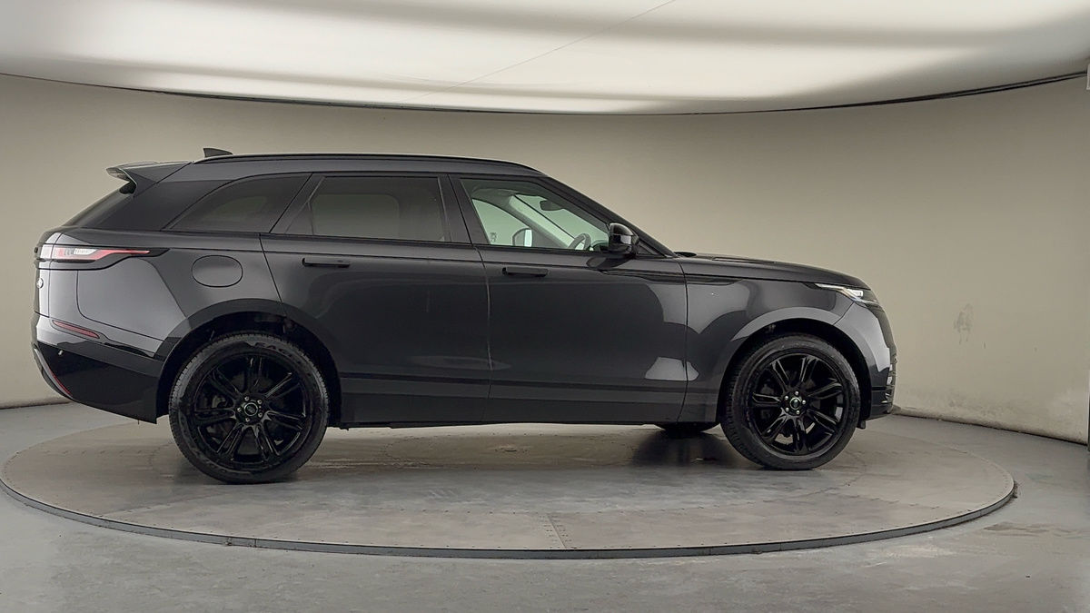 More views of Land Rover Range Rover Velar