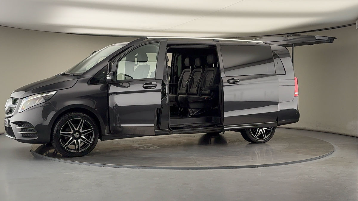 More views of Mercedes-Benz V Class