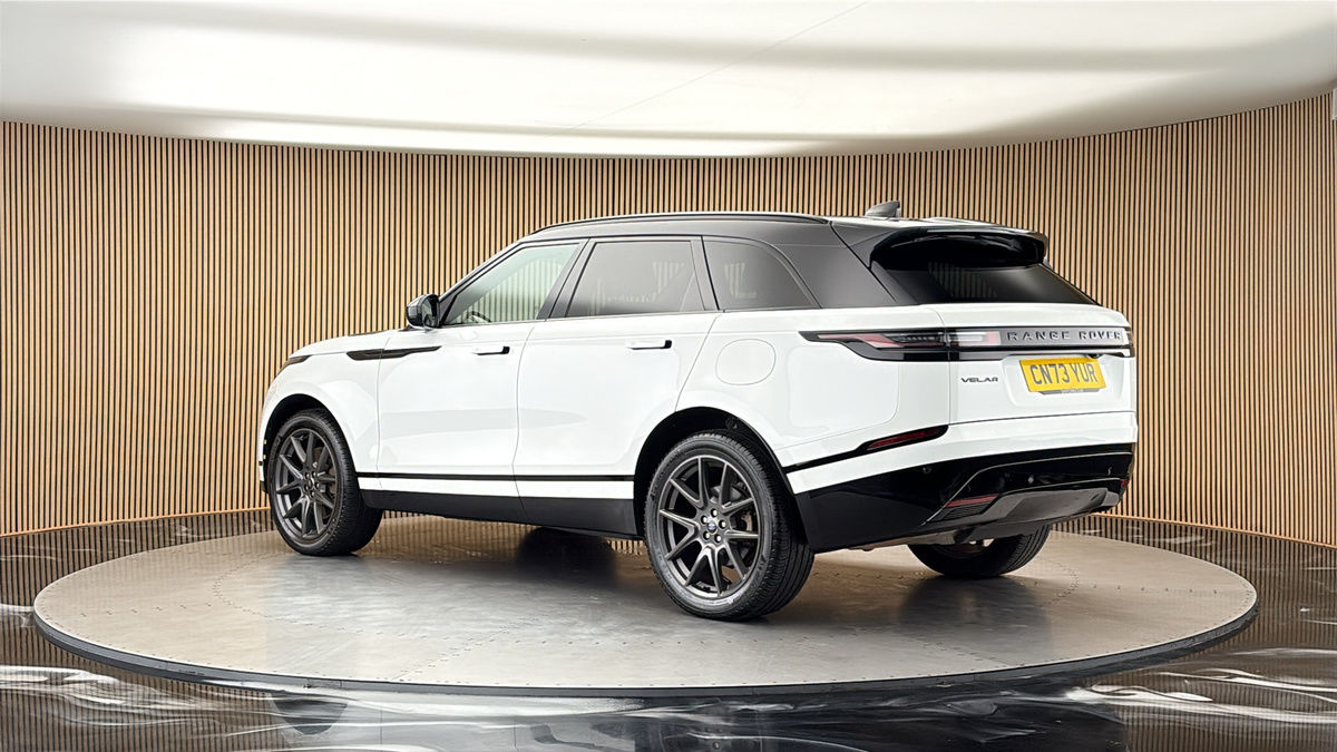 More views of Land Rover Range Rover Velar