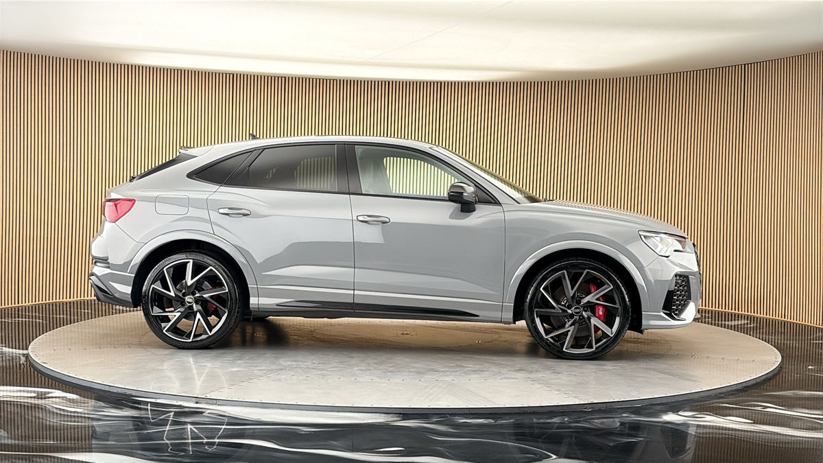 More views of Audi RS Q3
