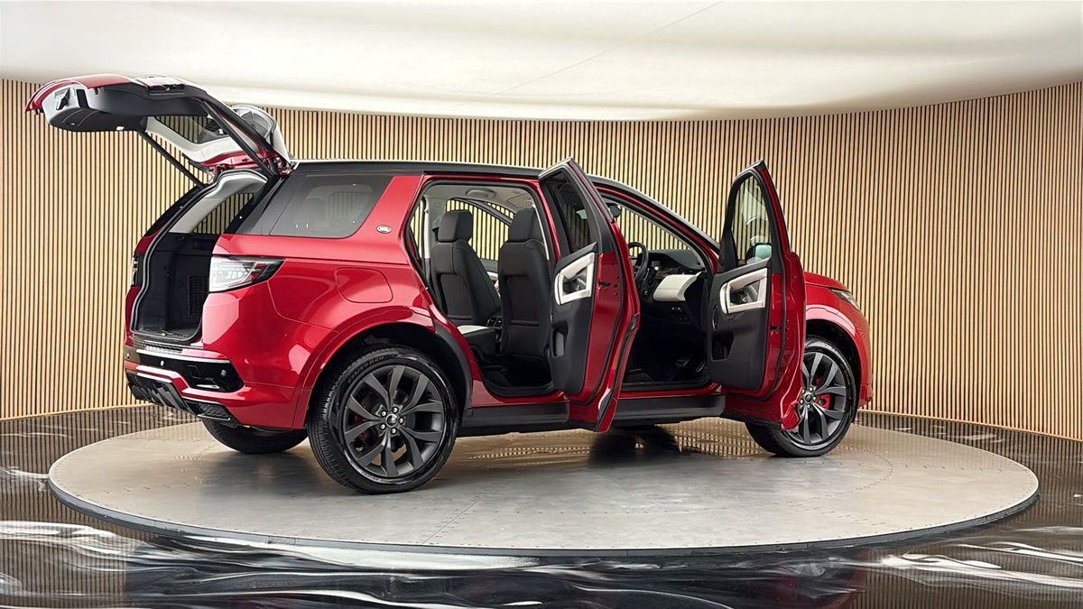 More views of Land Rover Discovery Sport