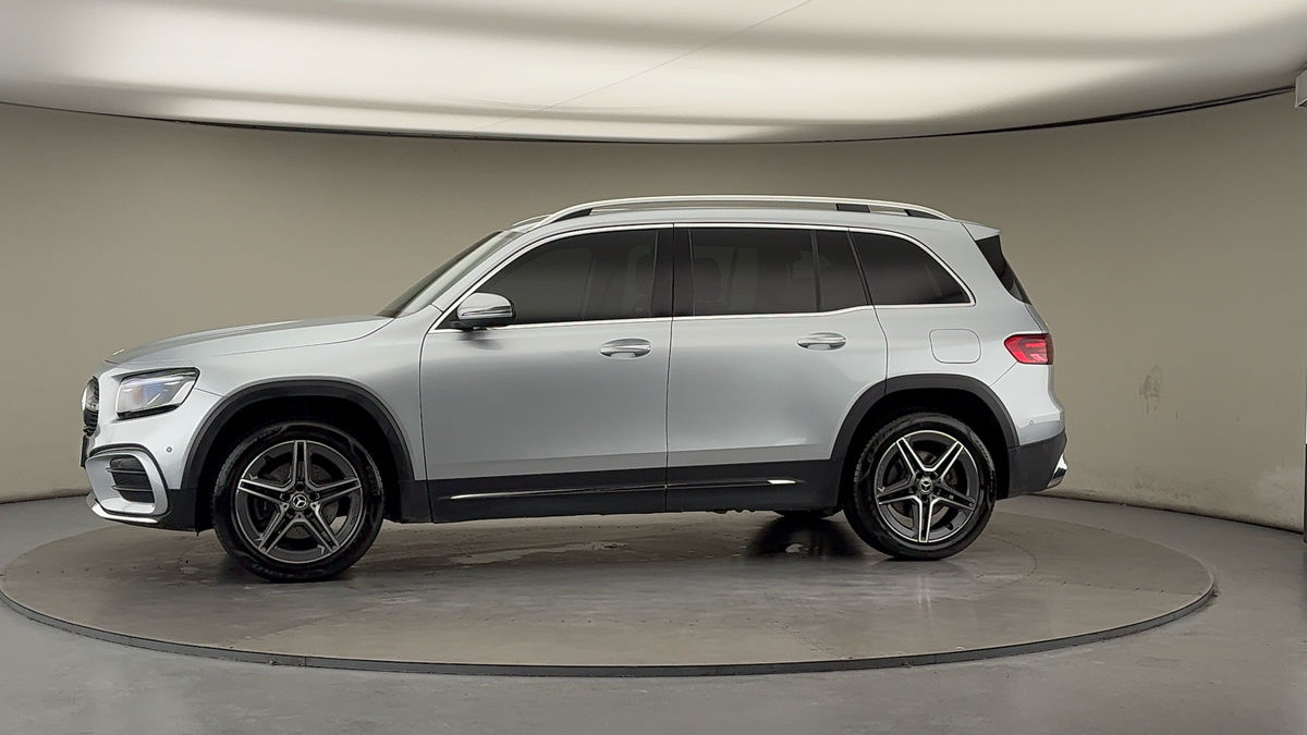 More views of Mercedes-Benz GLB