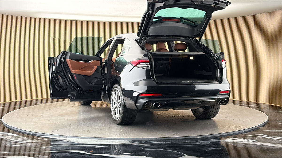 More views of Maserati Levante