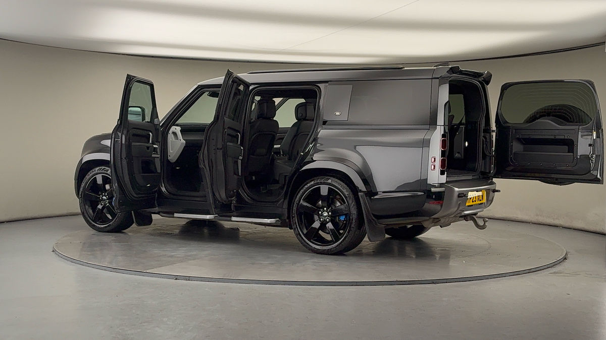 More views of Land Rover Defender 130