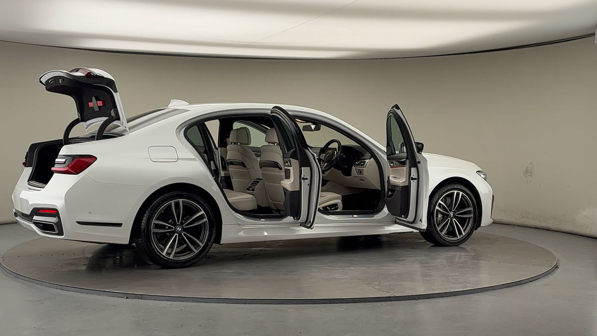 More views of BMW 7 Series