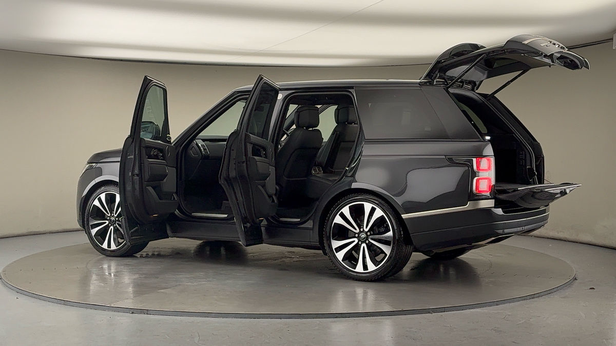 More views of Land Rover Range Rover