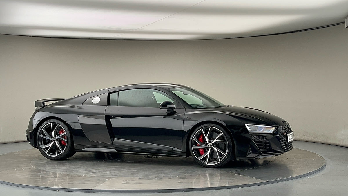 More views of Audi R8