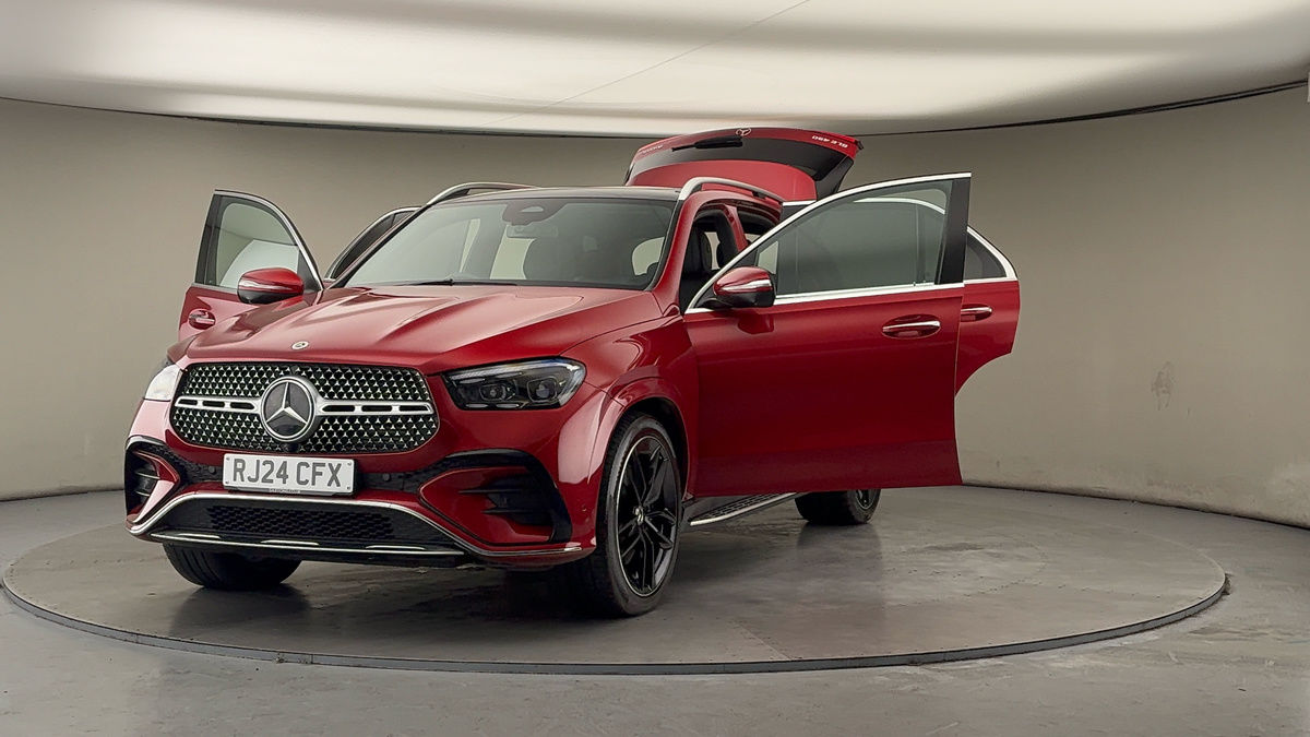 More views of Mercedes-Benz GLE