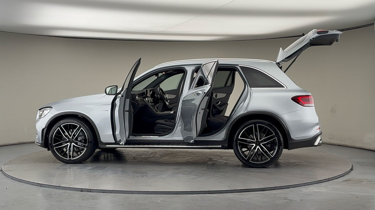 More views of Mercedes-Benz GLC