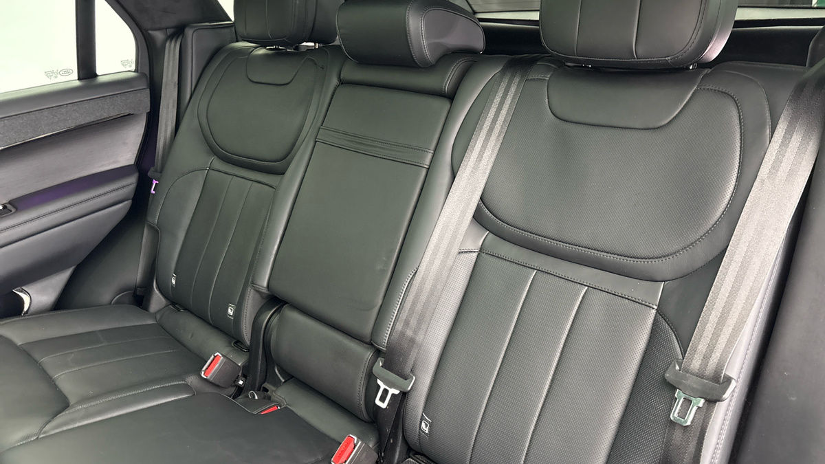 Land Rover Range Rover Sport Image 8