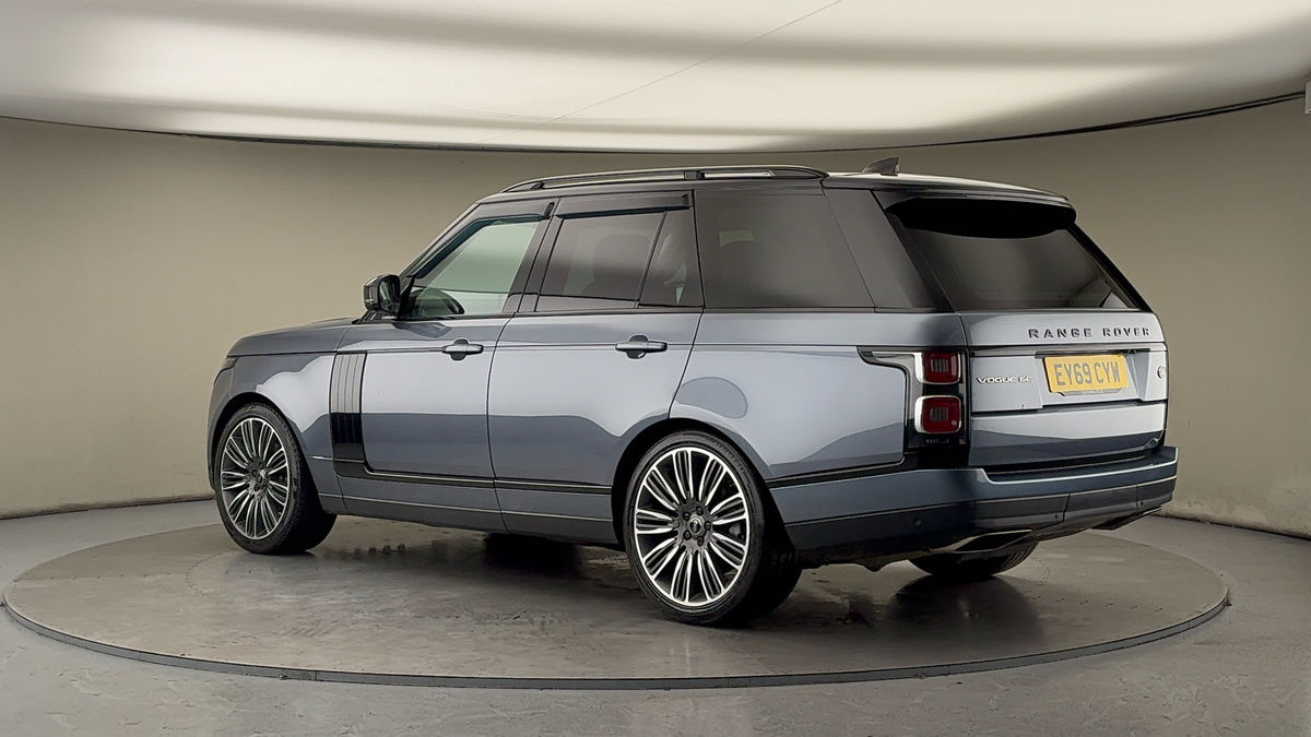 More views of Land Rover Range Rover