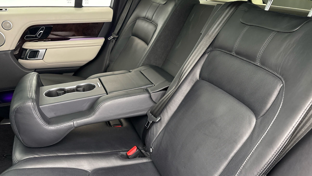 Land Rover Range Rover Image 9