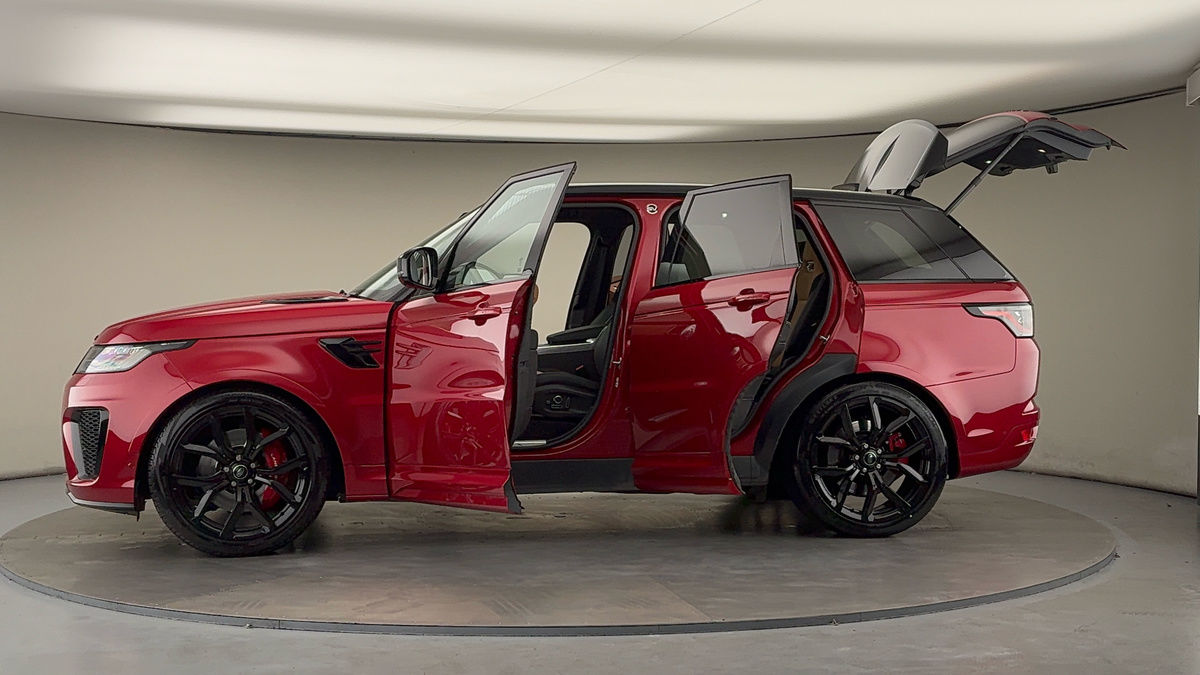 More views of Land Rover Range Rover Sport