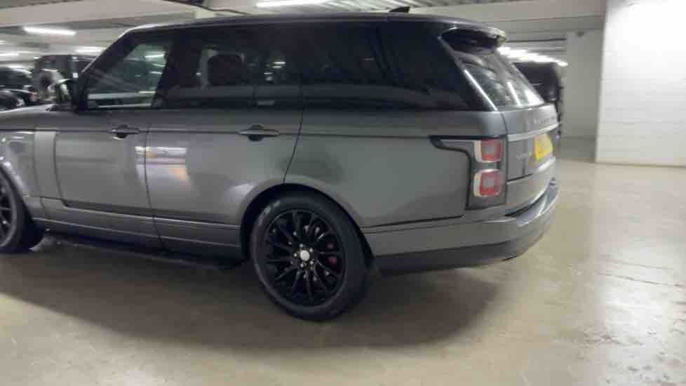More views of Land Rover Range Rover