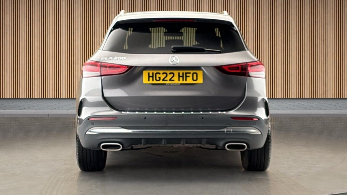 Mercedes-Benz GLA Image 4