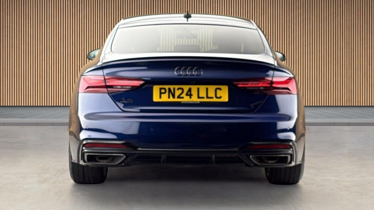 Audi A5 Image 4