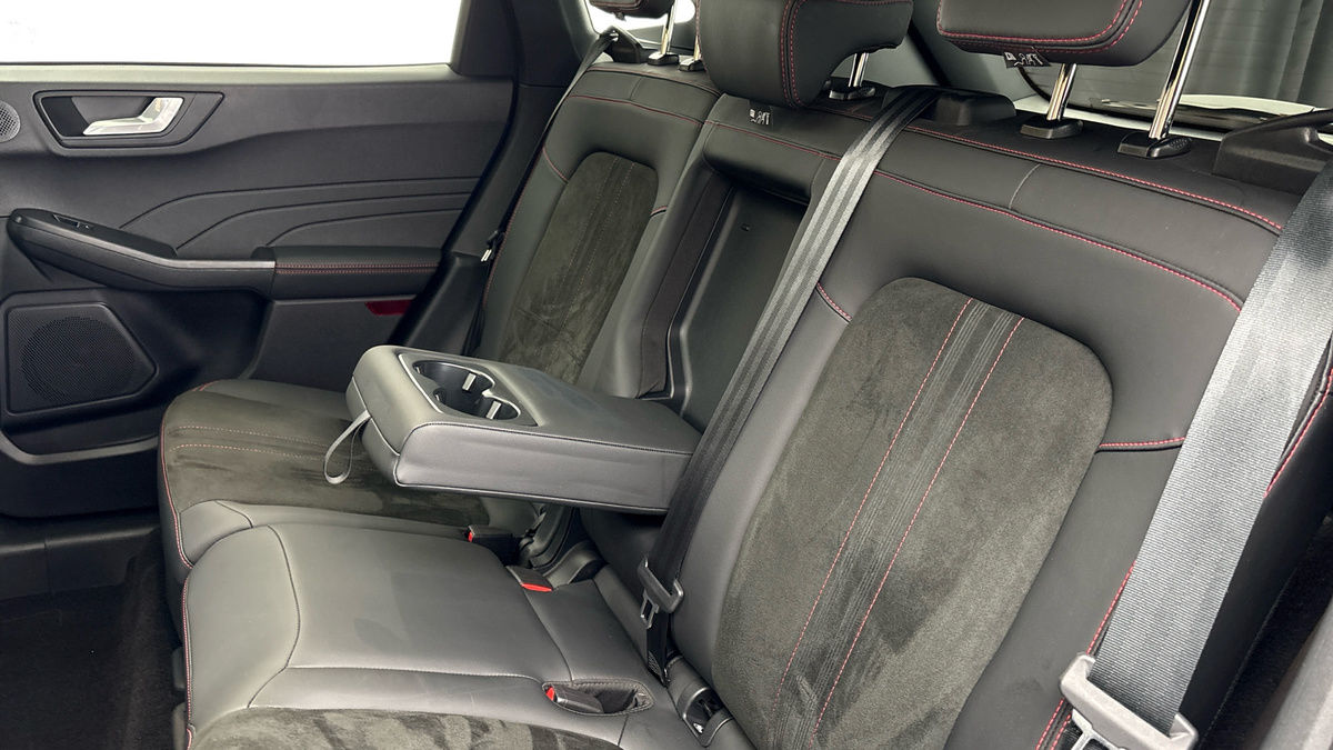 Ford Kuga Image 9