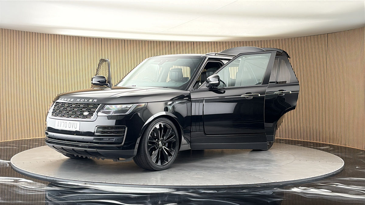More views of Land Rover Range Rover