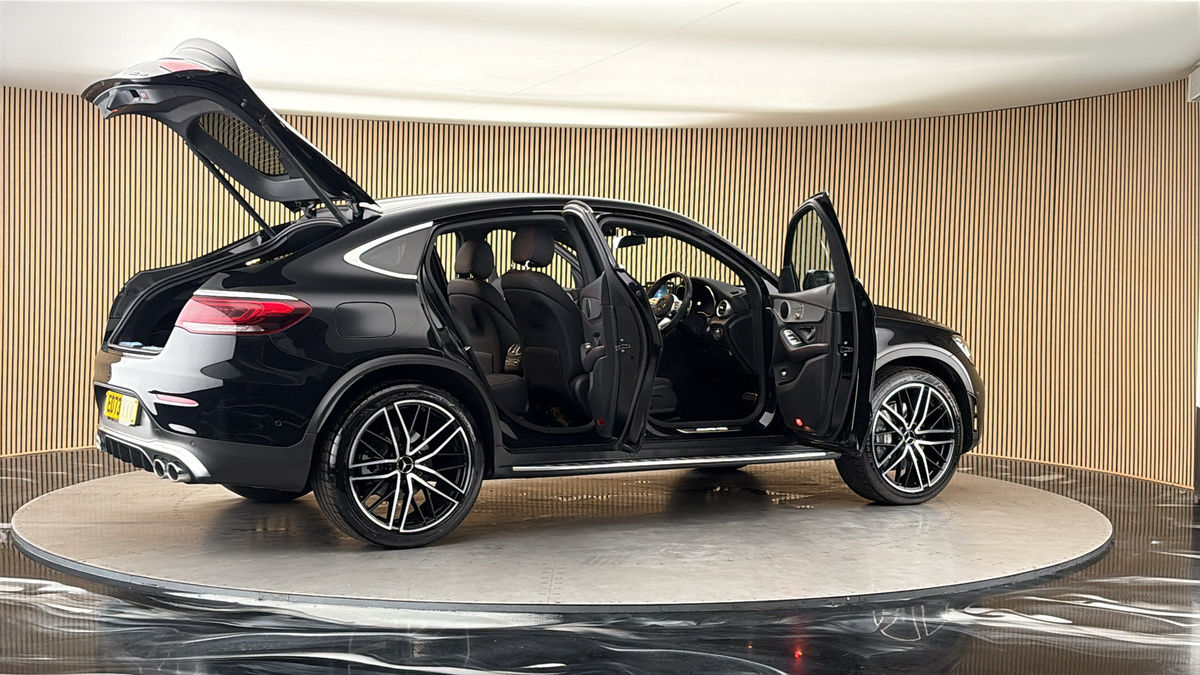 More views of Mercedes-Benz GLC