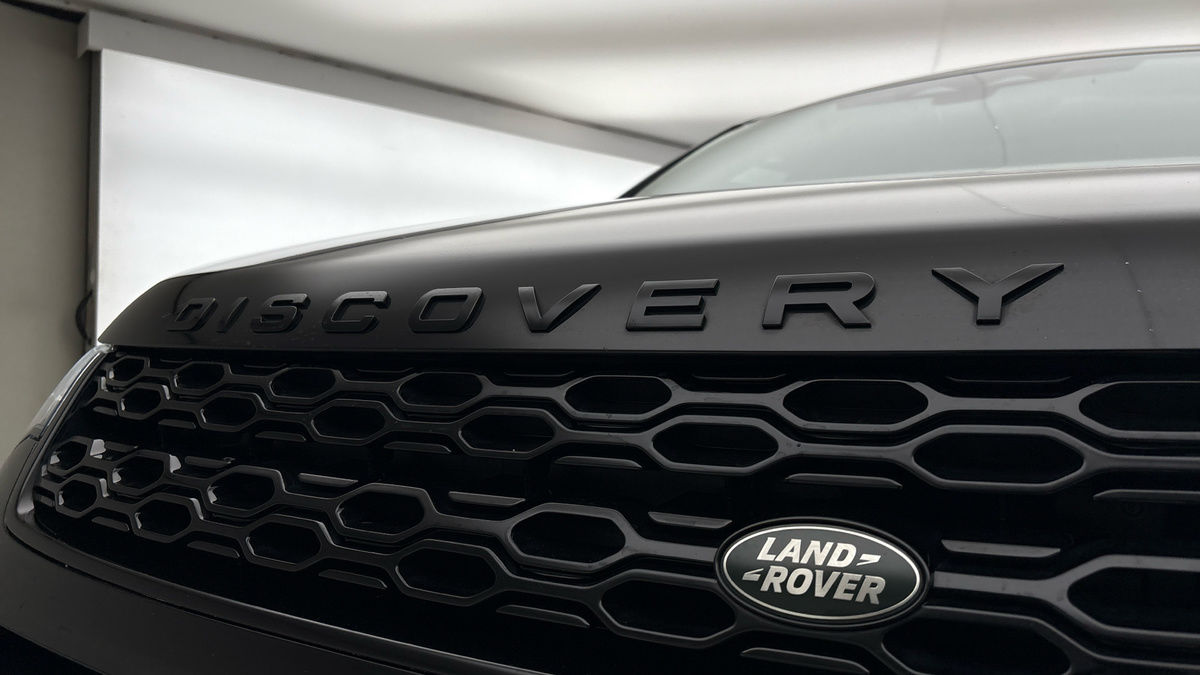 Land Rover Discovery Sport Image 24