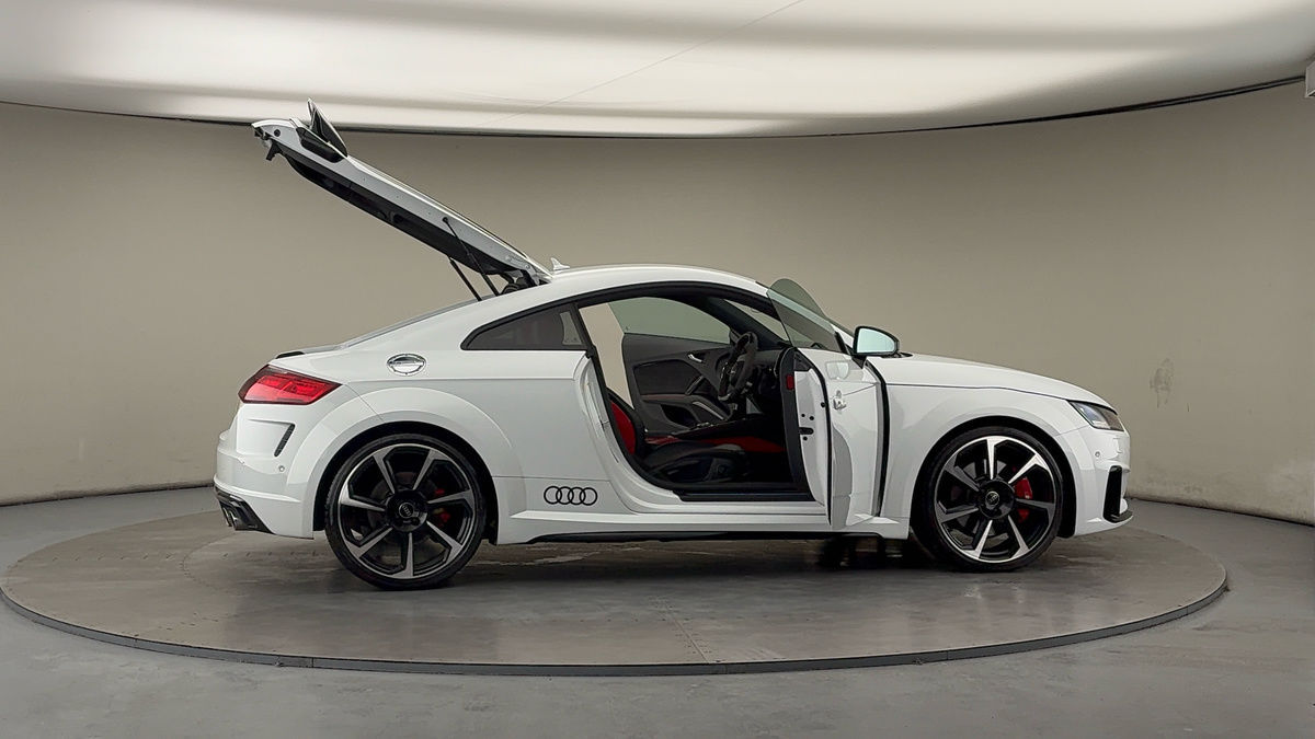 More views of Audi TTS