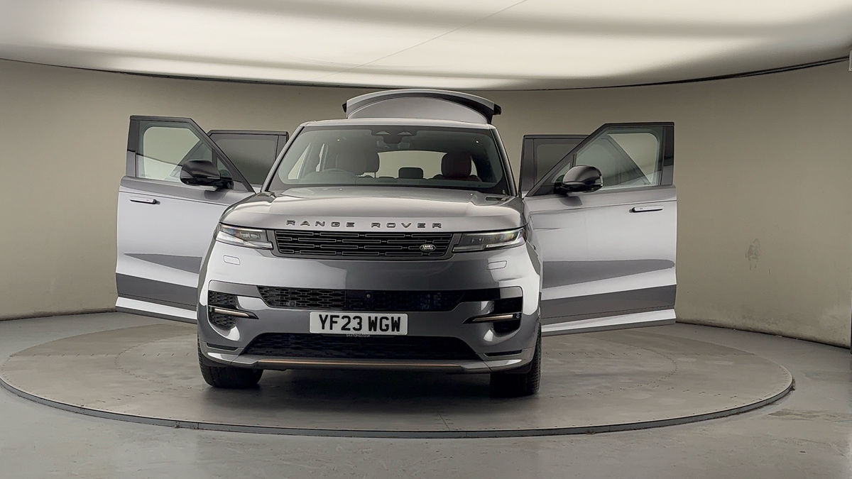 More views of Land Rover Range Rover Sport