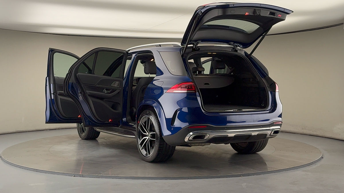 Mercedes-Benz GLE Image 23