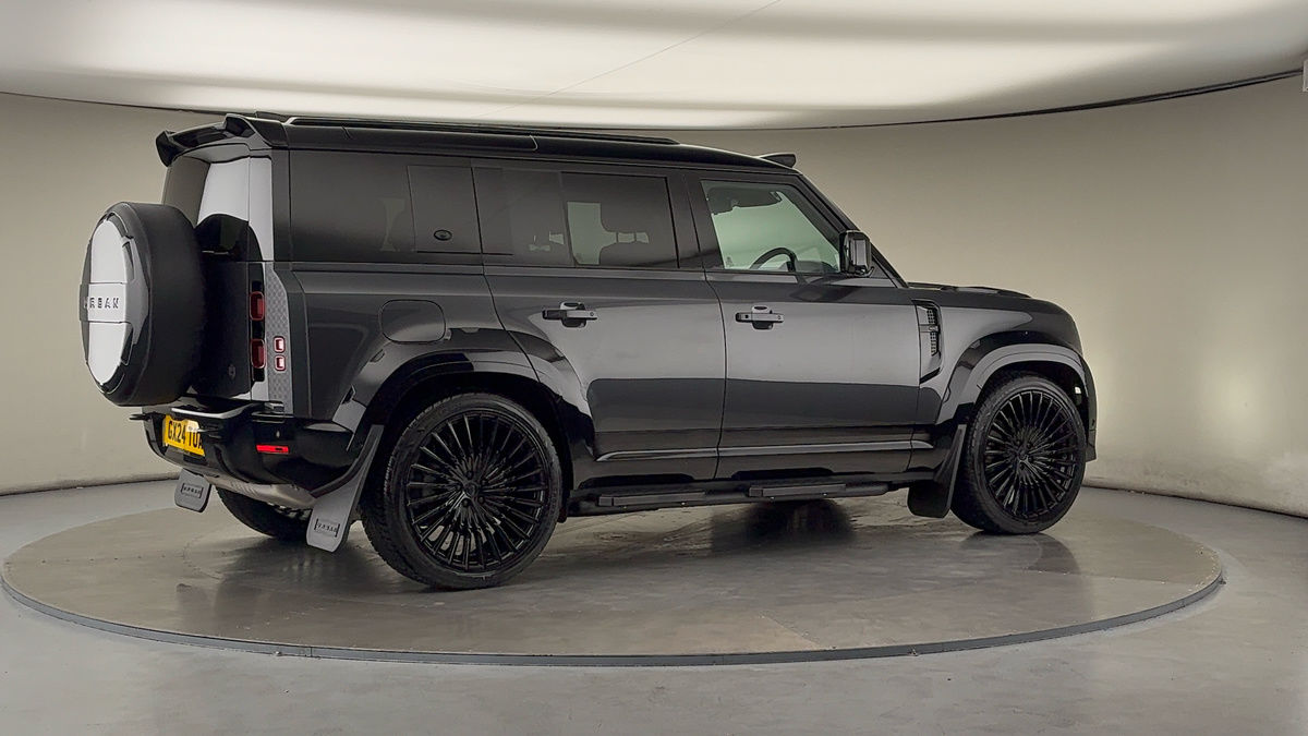 More views of Land Rover Defender 110
