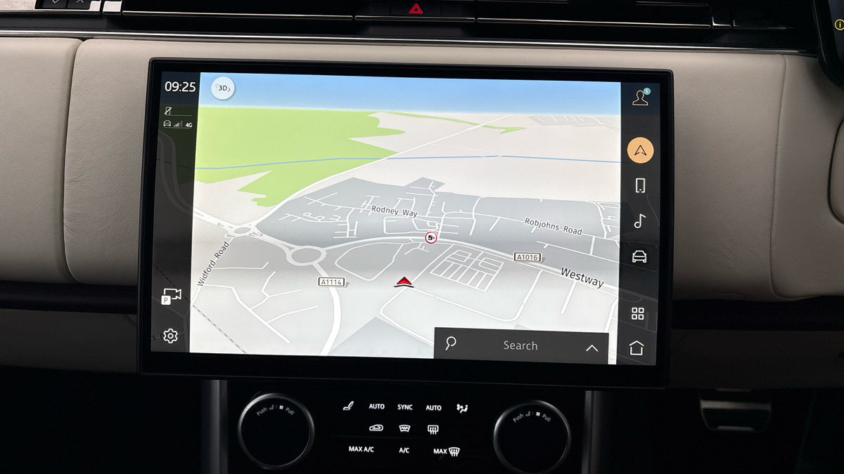 Land Rover Range Rover Image 17