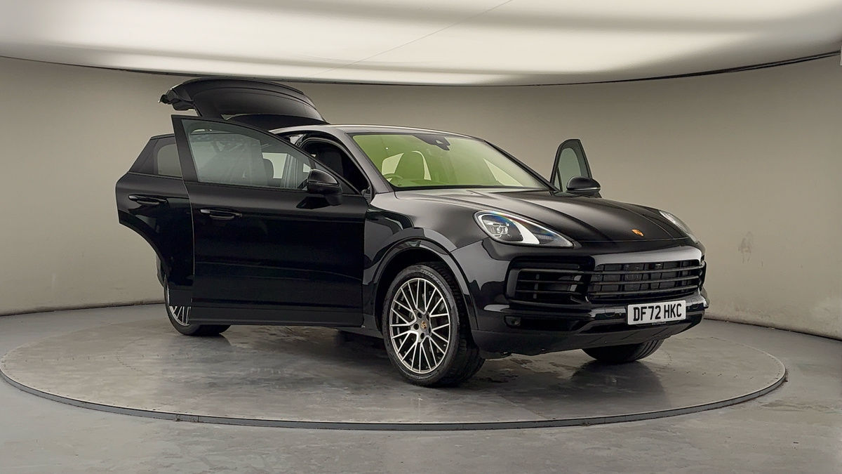 More views of Porsche Cayenne