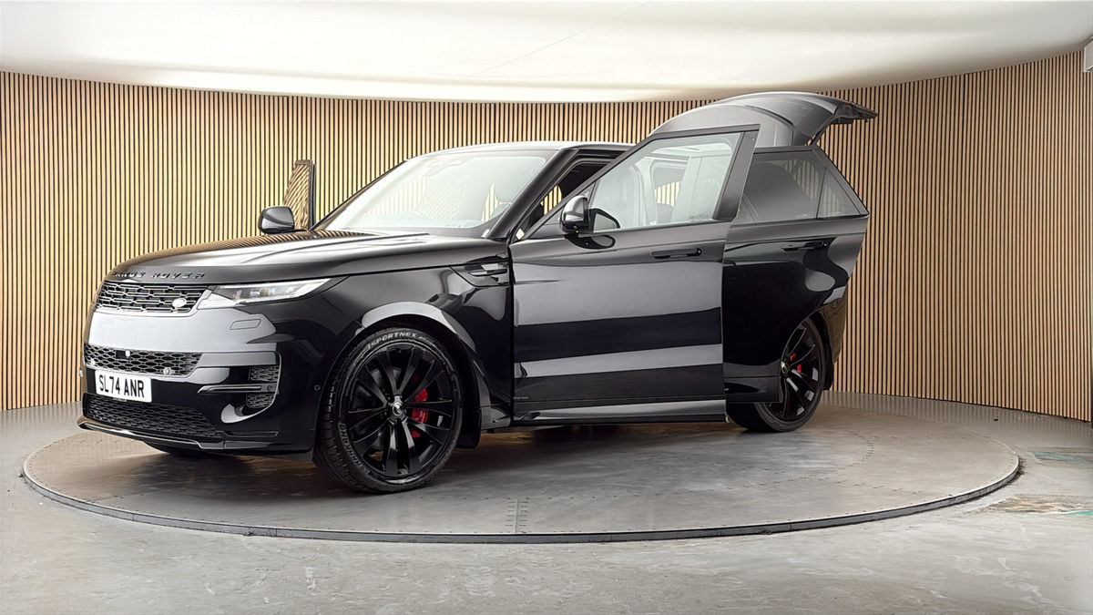 Land Rover Range Rover Sport Image 22