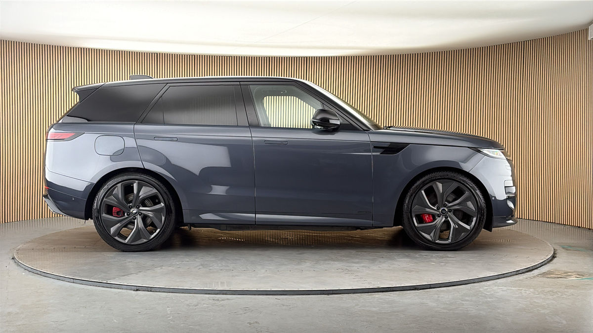 Land Rover Range Rover Sport Image 16