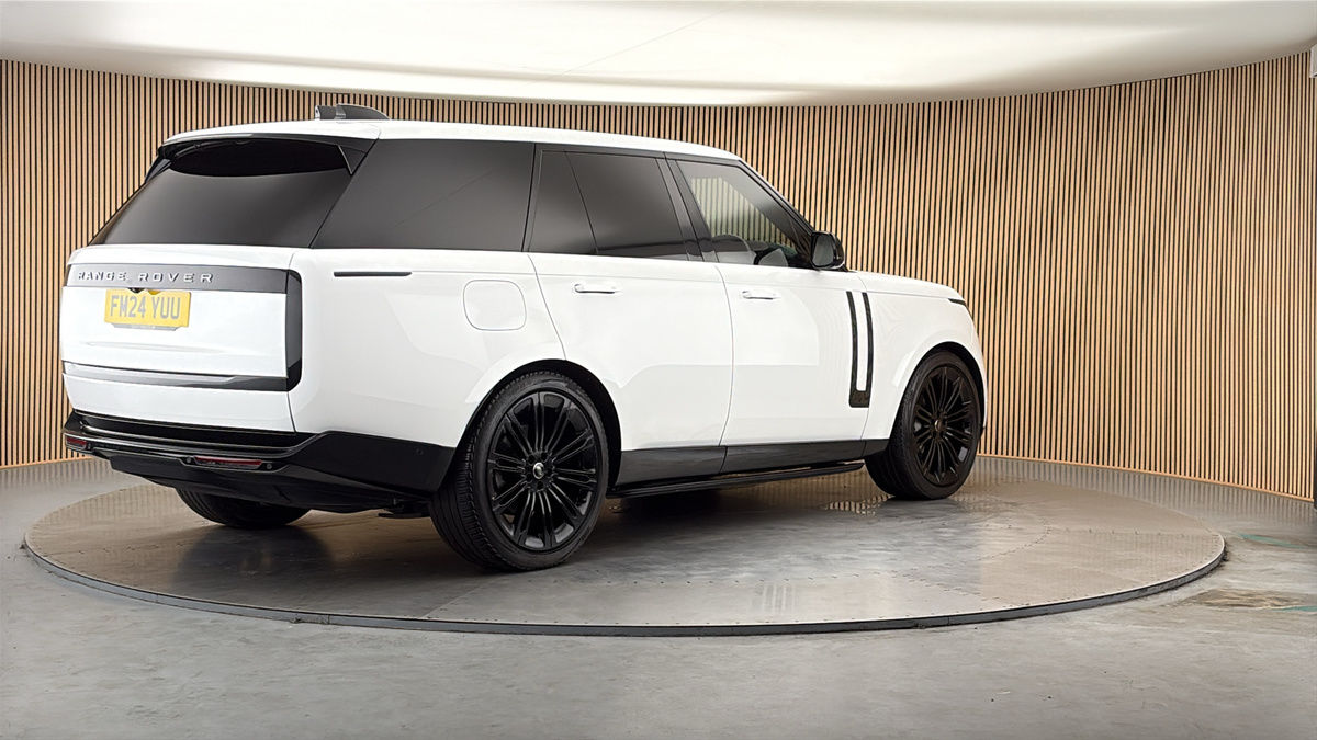 Land Rover Range Rover Image 21