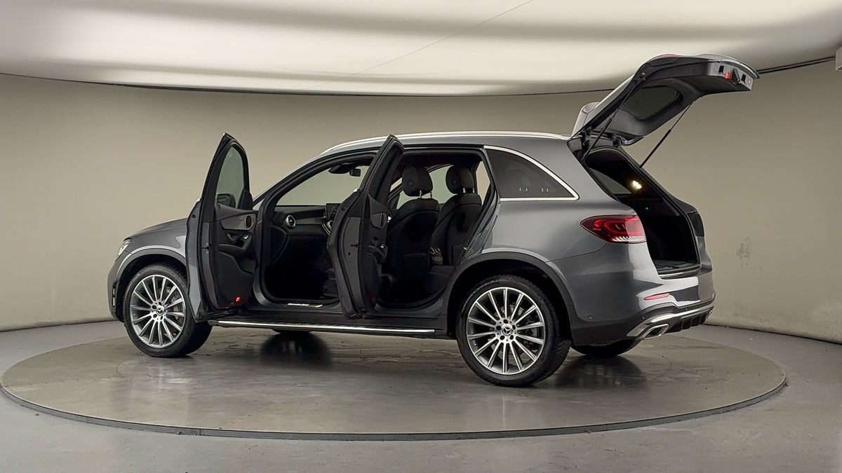 More views of Mercedes-Benz GLC