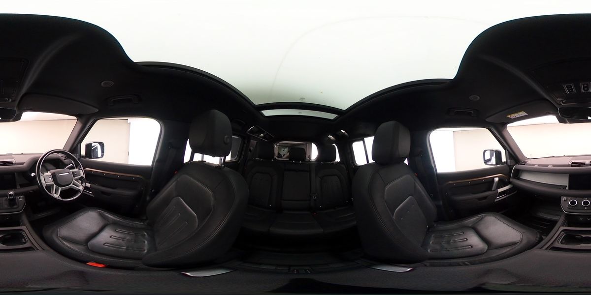 More views of Land Rover Defender 110