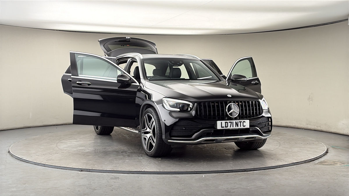 More views of Mercedes-Benz GLC