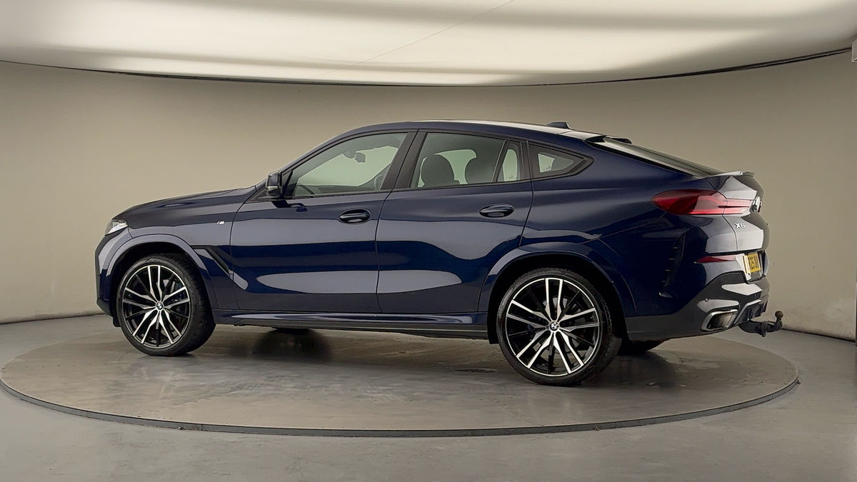 More views of BMW X6