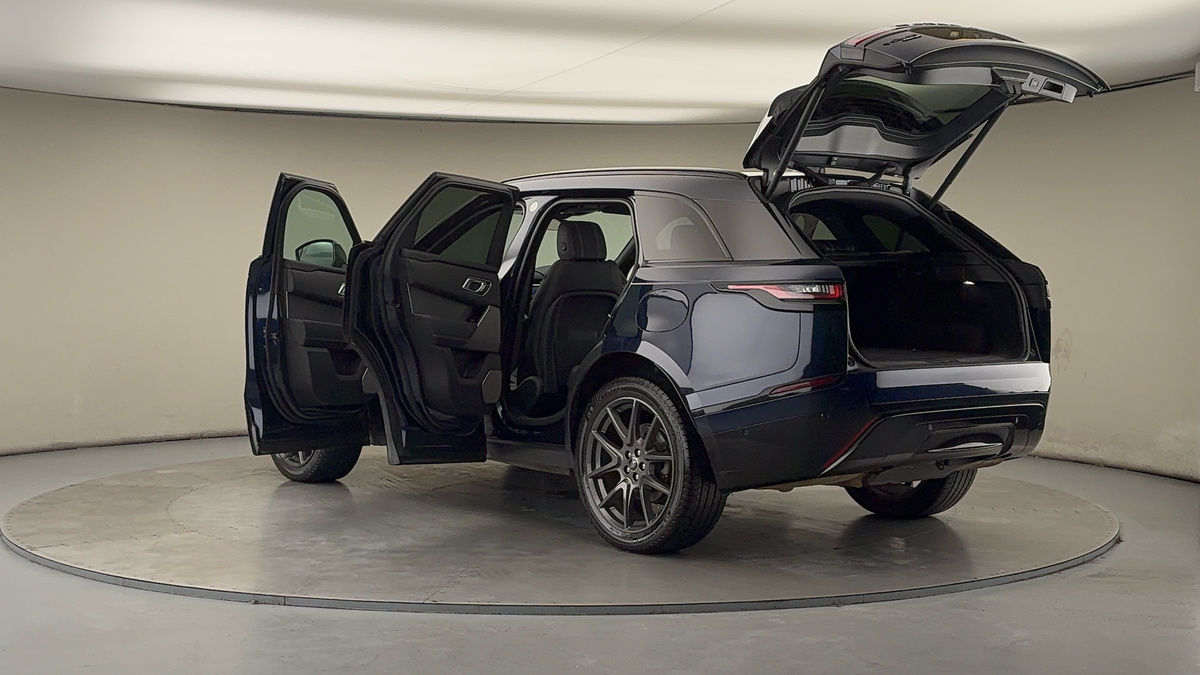 More views of Land Rover Range Rover Velar