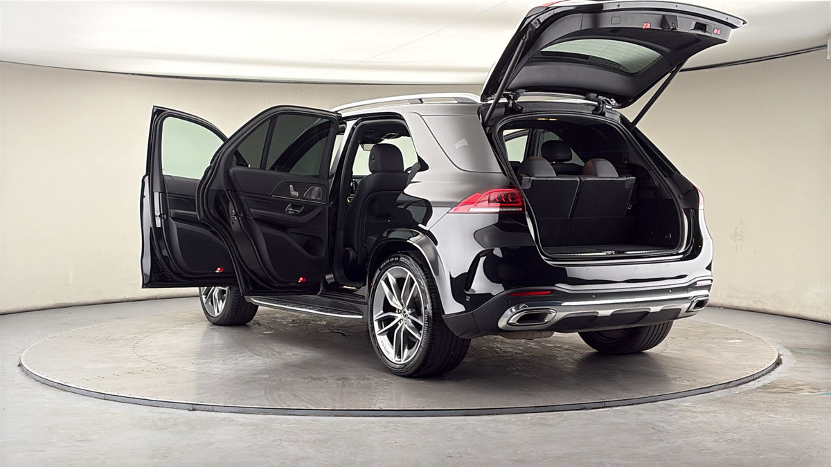 Mercedes-Benz GLE Image 23