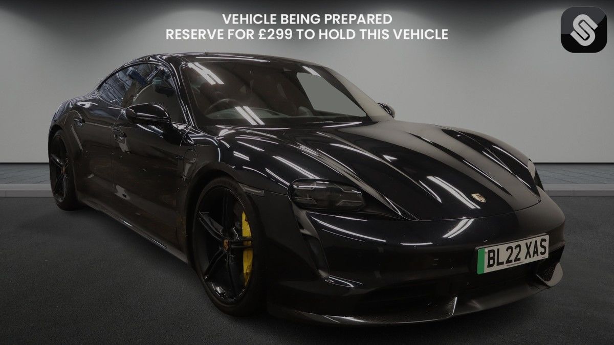 Porsche Taycan Image 2