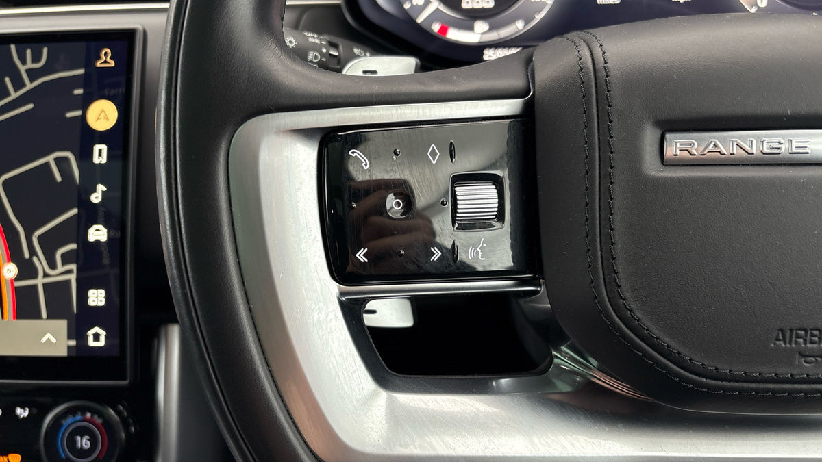 Land Rover Range Rover Image 13