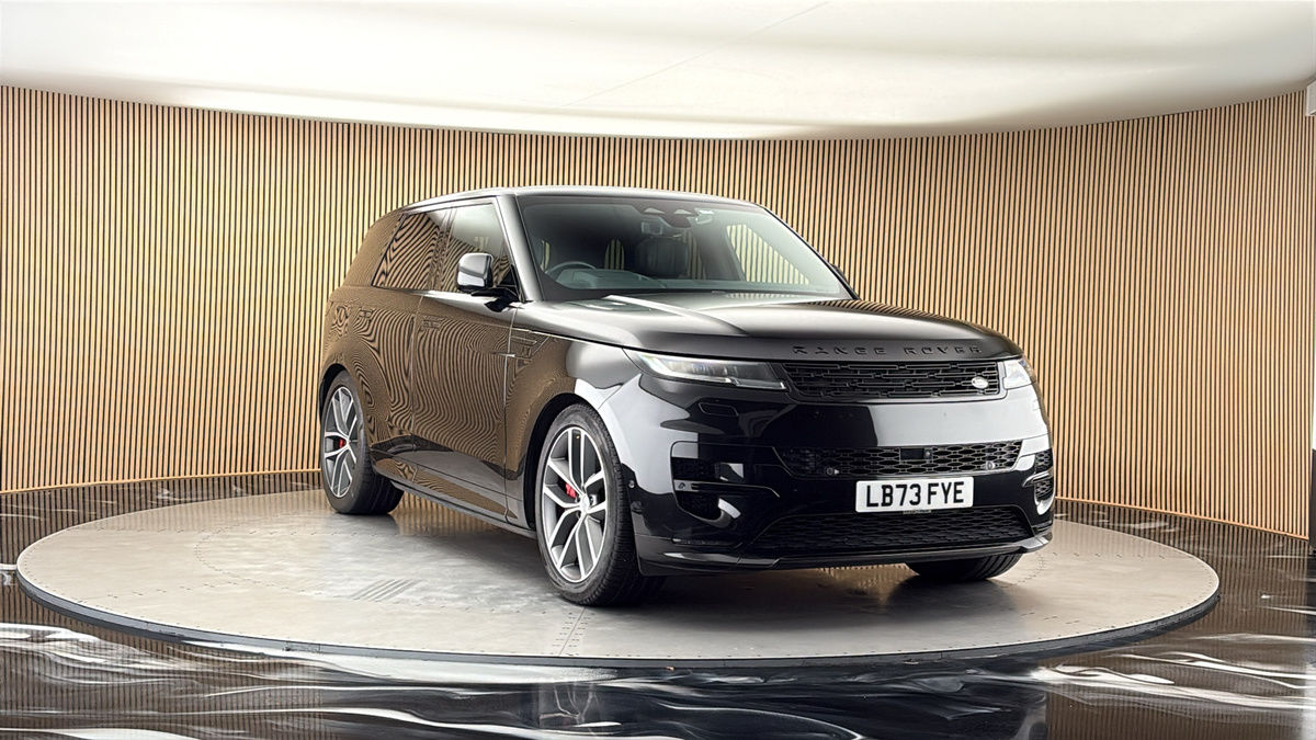 More views of Land Rover Range Rover Sport