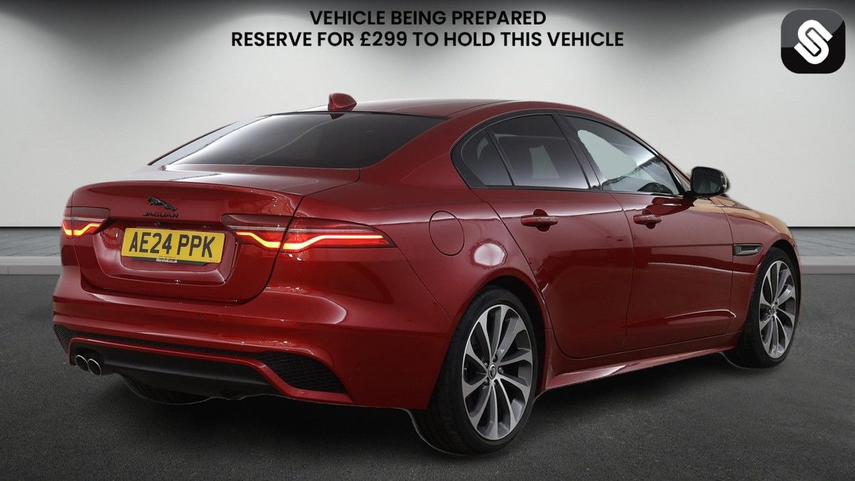 Jaguar XE Image 4