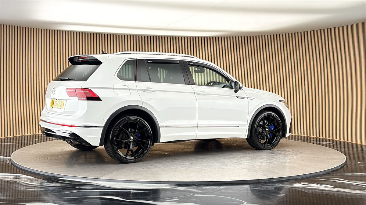 More views of Volkswagen Tiguan