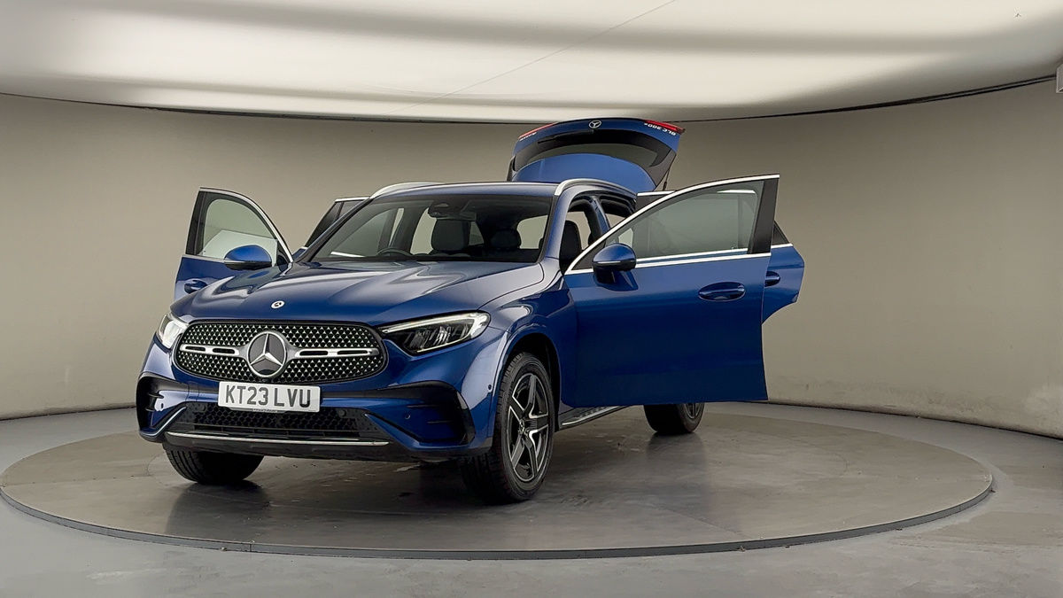 More views of Mercedes-Benz GLC