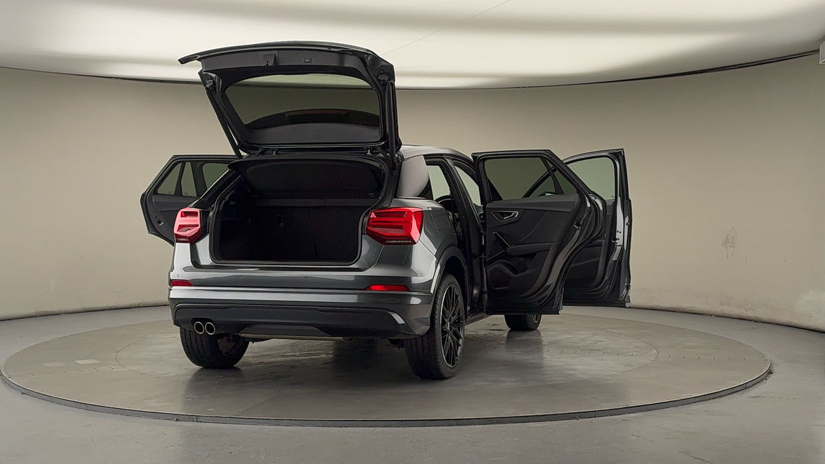 More views of Audi Q2