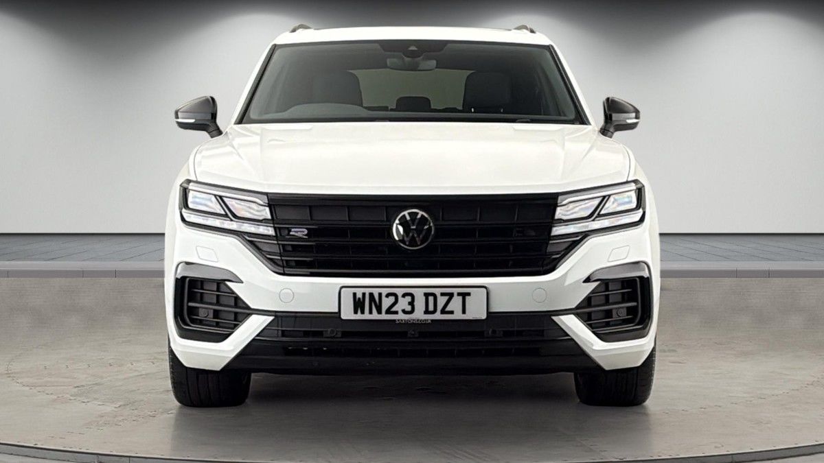Volkswagen Touareg Image 3