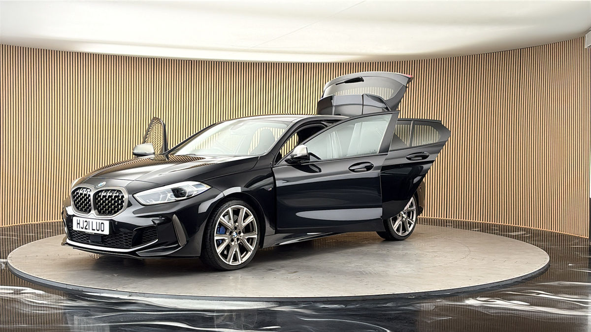 BMW 1 Series Image 22